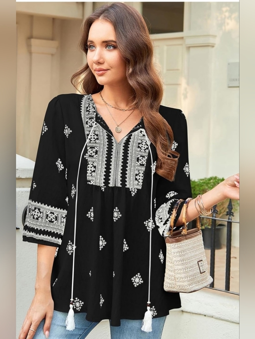 Boho Embroidered Tunic Blouse NWT Size Large 12/14 Black White - Picture 4 of 6